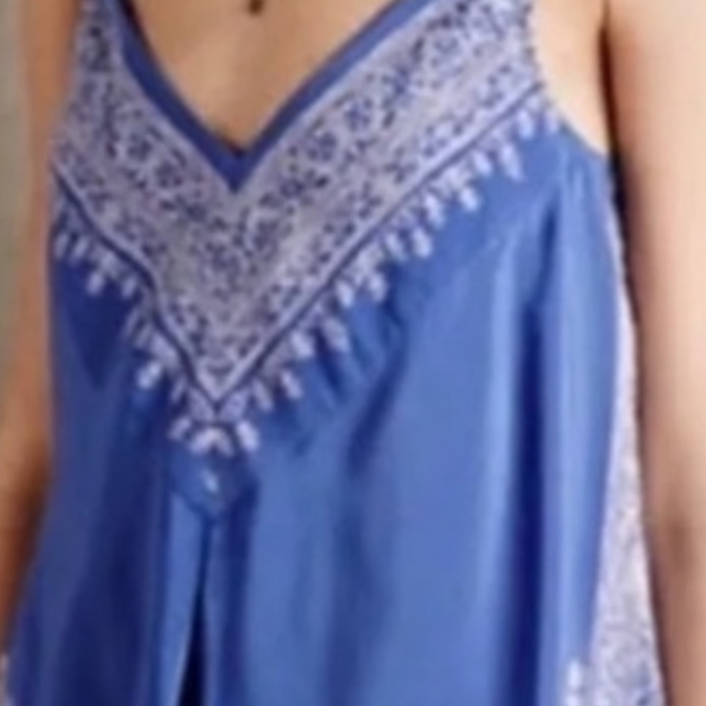 Anthropologie HD in Paris silk asymmetric top. NWOT
